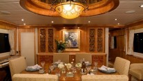 SEA LEGEND - Dining